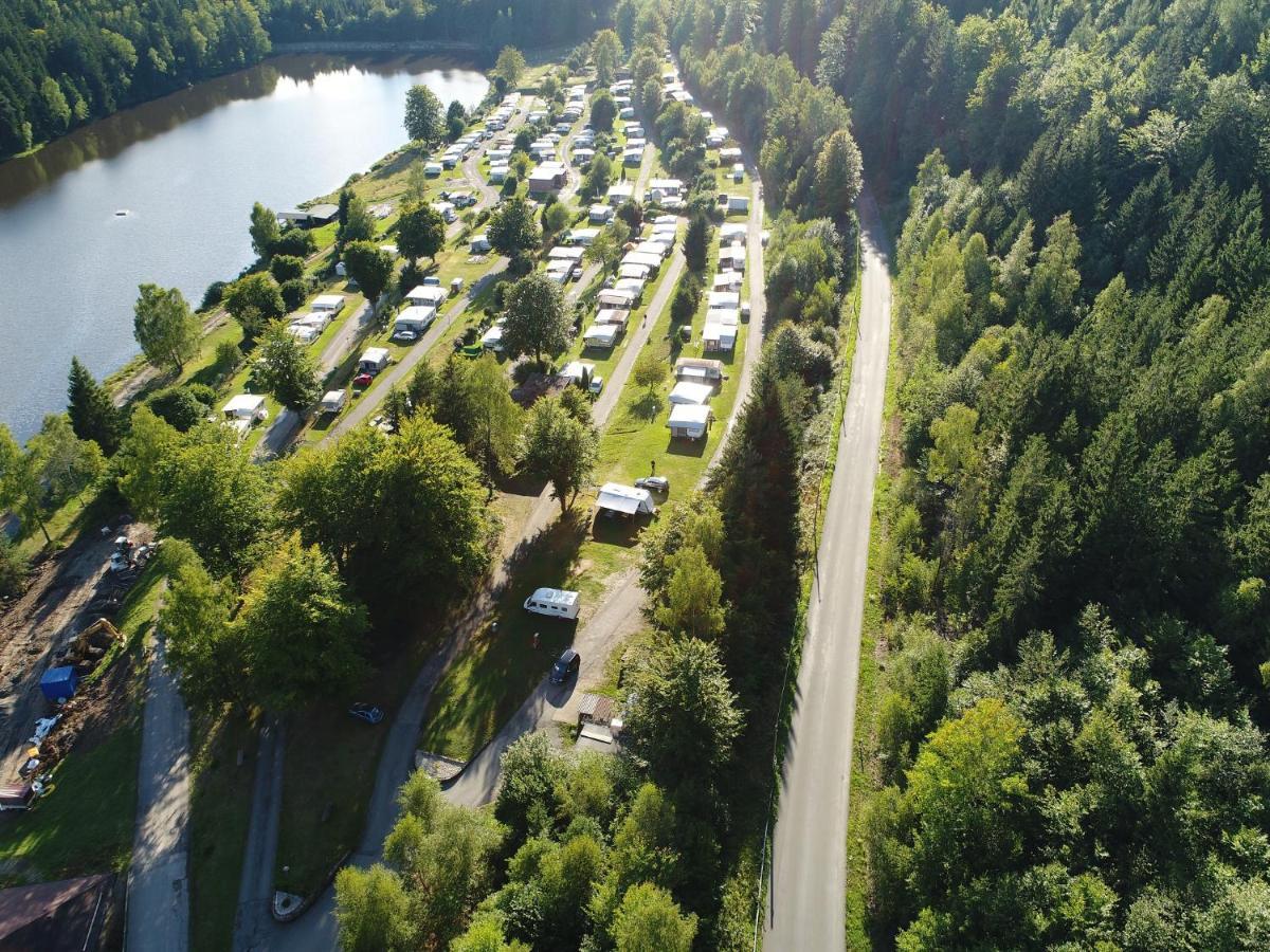 Freizeit- Und Campinganlage Gaisweiher Flossenburg Exterior foto